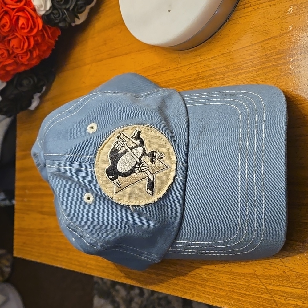 Penguins ball cap